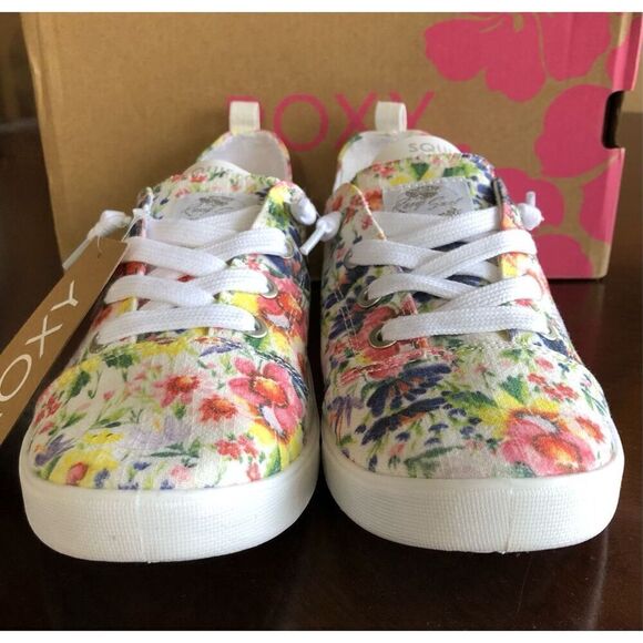 ROXY - NWTIB - L Sz 6.5 "Libbie" Slip-On Canvas SneaKers in Floral Pattern 🌸 - Picture 5 of 16